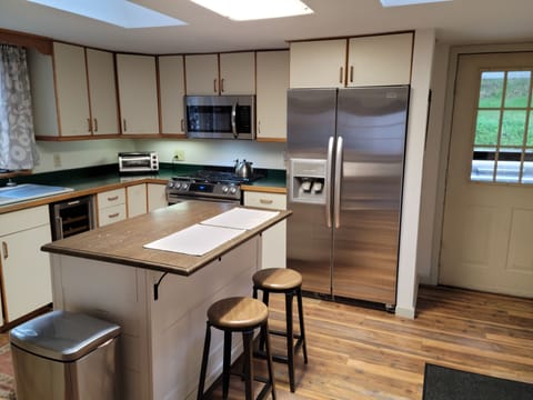 Another kitchen view.