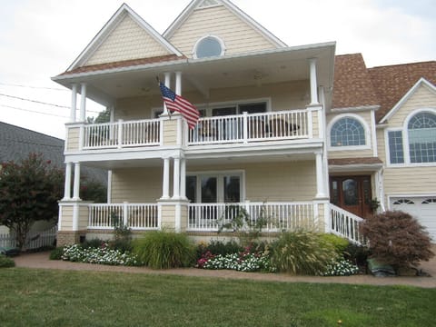 FIRST or SECOND FLOOR RENTALS