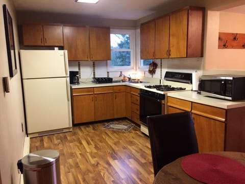 Fully equipped kitchen