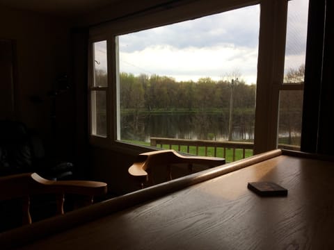 Bar overlooking the river and deck - Cheers!