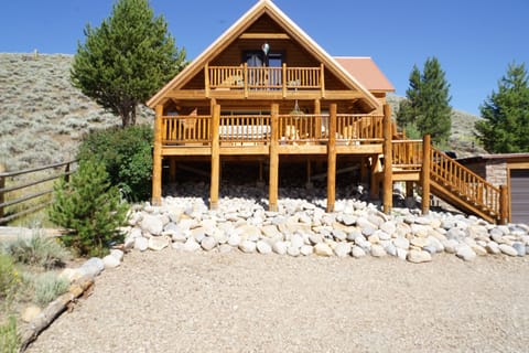 Welcome to Gone Fishing Getaway. Front cabin is the rental property.  