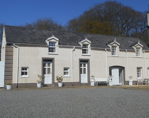 Accommodation for 6 guests.