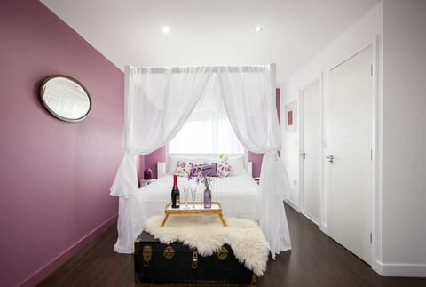 Our bridal suite with en suite... 