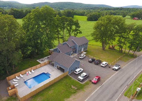 View from above of 
The Red Door Lodge I
