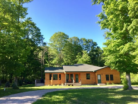 The ultimate base camp for your adventures!! Plenty of parking in circle drive.