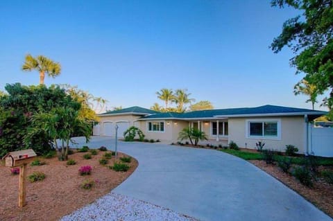 Summertime Front View