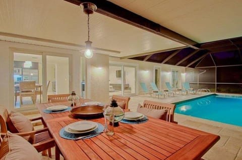 Summertime Lanai at Sunset