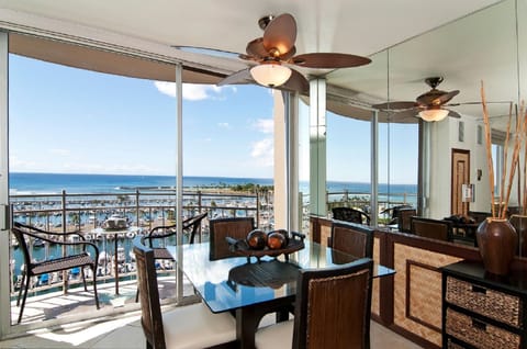 OCEANFRONT - NOT VIEW FROM  THE SIDE OF A BUILDING