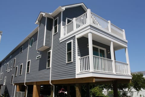 Outside View (West Side)