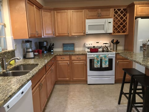Large Kitchen with Pots/Pans available.
