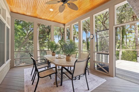 Screened Porch