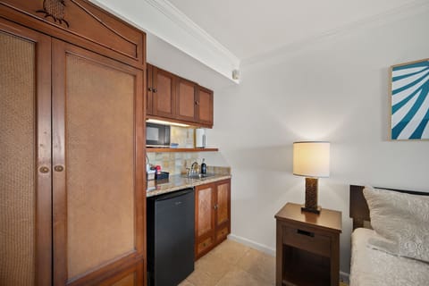 Microwave, Coffee Maker, Keurig, Mini Fridge Provided