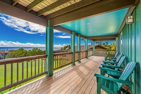 Lower level lanai with ocean and sunset views!