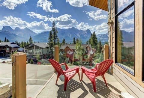 Rundle Vista managed Exclusively by Rockies Rentals