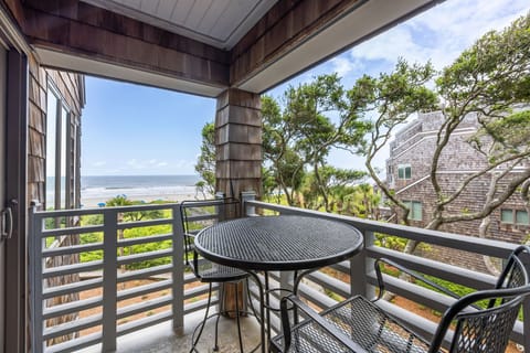 Oceanfront Deck