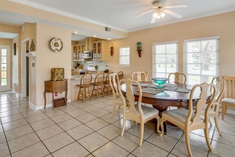 Dining area and breakfast bar.