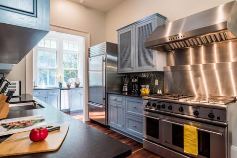 First Floor: Kitchen