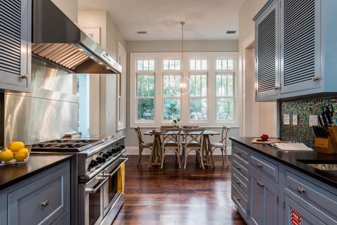 First Floor: Kitchen