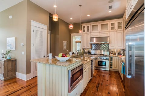 Second Floor: Kitchen