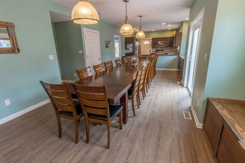 Main Level | Dining Room