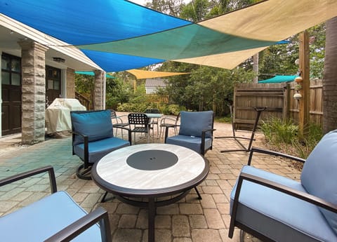 Sand Dollar 2024 outside seating