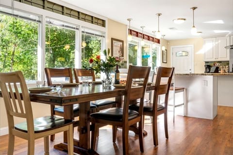 No need to choose inside or out with these big windows