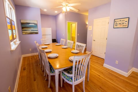 Main Level | Dining Room