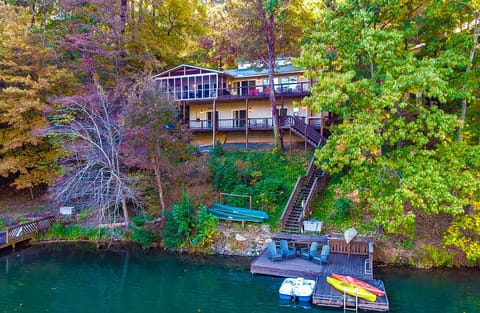 Welcome to Dancing Waters Lodge on Bald Mountain Lake, in Rumbling Bald at Lake Lure