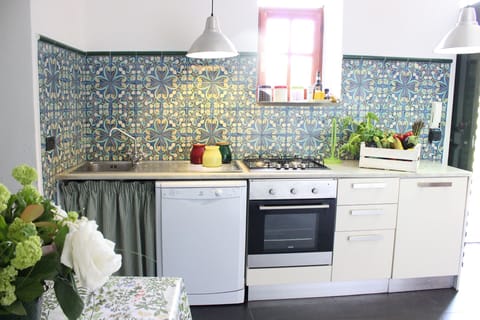 Kitchen, groundfloor