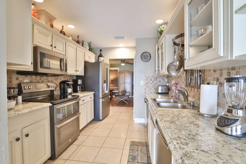 Easy to use & keep clean galley kitchen with all new appliances & 2 dishwashers.
