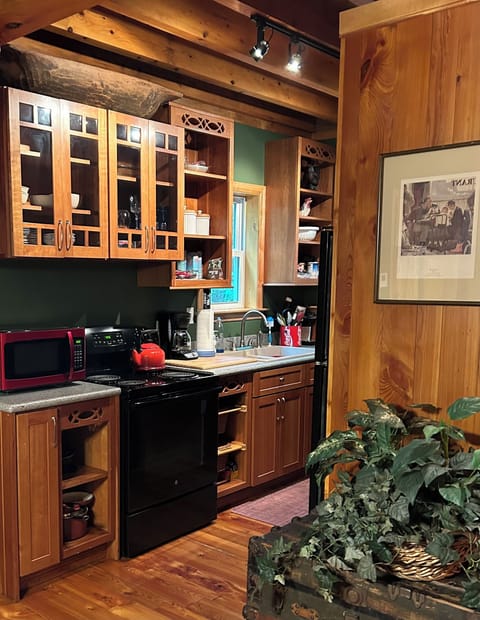 The beautiful,  well appointed kitchen is permits the prep of a holiday meal