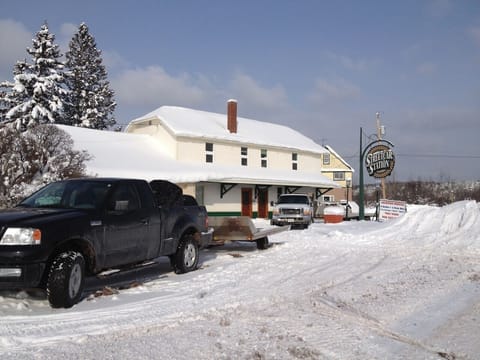 Ample parking for snowmobile trailers