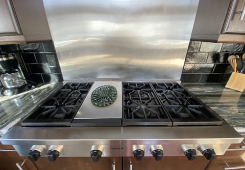 6 burner gas stove with griddle