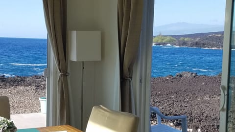 Our dining table. Notice Volcano that overlooks Kona in the background?