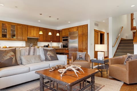 Living Room with Fireplace