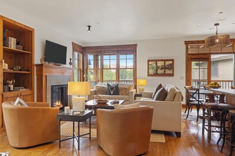 Living Room with Fireplace