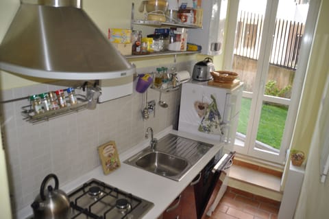 Another view of the kitchen