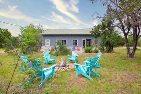 Front seating area. 