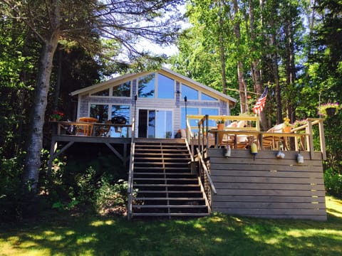 Beautiful back deck, spacious with great views down to the ocean. 
