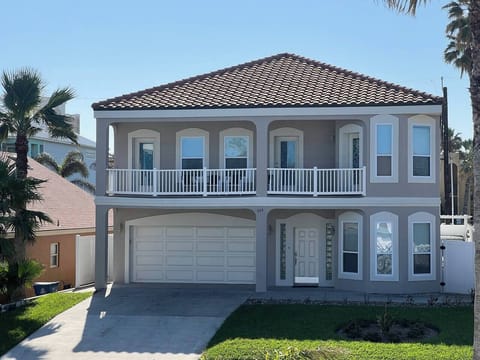 93d81ace b114 482a bd46 74bef017853d