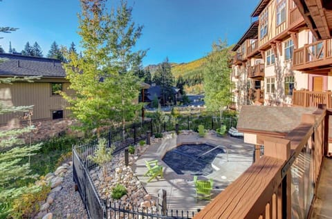 Eagle Springs West hot-tub/private balcony