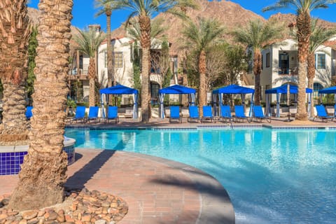 Resort Pool/Spa, Cabana's & Mt Views!  