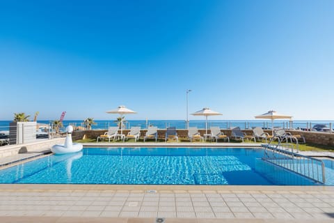 Swimming pool area of Beach Villa for 12 in Rethymno town