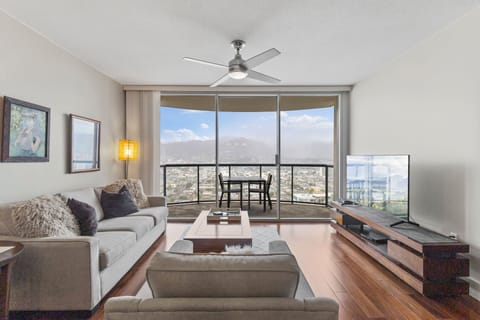 Living Room - Spacious living room area with panoramic city and mountain views!