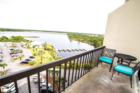PRIVATE COVERED BALCONY OVERLOOKING THE MARINA