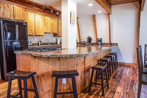 Kitchen Counter Seating