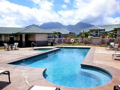 Villas Of Kamalii Pool