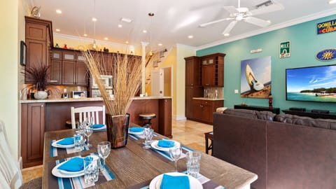 The Smiling Ibis - The indoor dining table seats six...