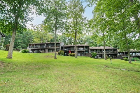 Welcome to Four Hooppole South G6