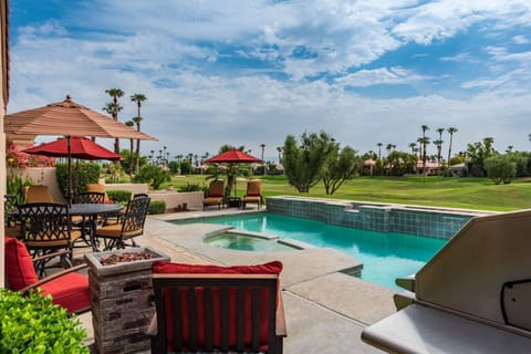 Patio and Pool Area - seating of 6 on round table - 3 chairs and 4 lounge chairs